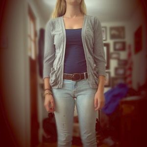 Grey cardigan with pockets