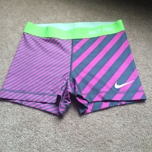 Nike pro shorts adult small