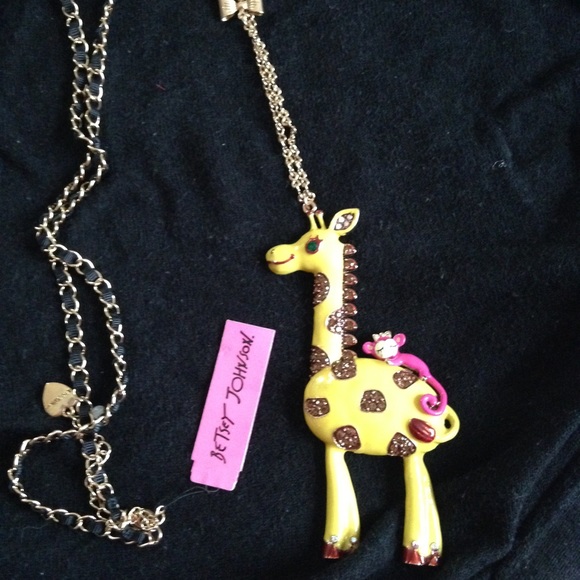 Betsy Johnson - new Giraffe Necklace