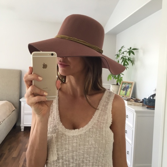 Sold β’ Brown Floppy Hat With Gold Chains - Picture 2 of 4