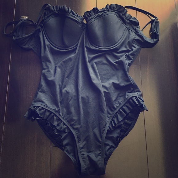 Wildfox Other - WildFox one piece bathing suit Black small