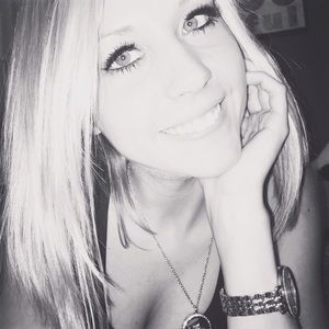 Meet your Posher, Krista