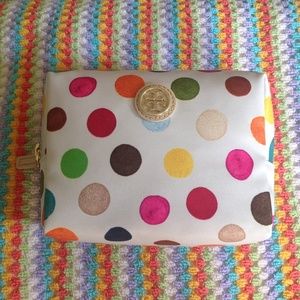 Tory burch pouch