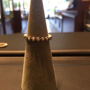 Pandora ring