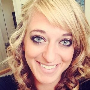 Meet your Posher, Brittney