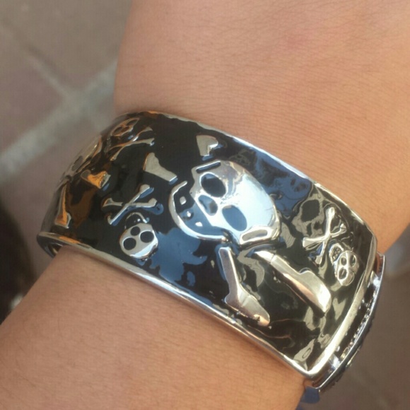 Skull Bracelet