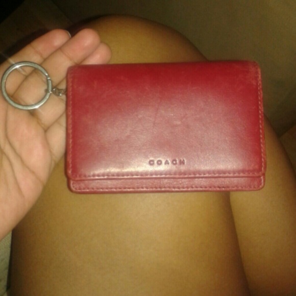 🚫 SOLD🚫 Coach red leather wallet