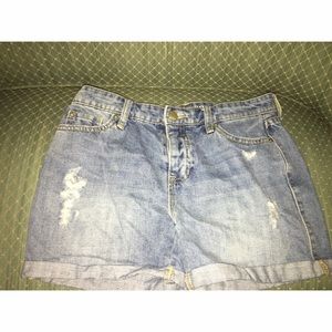 Gap sexy boyfriend shorts