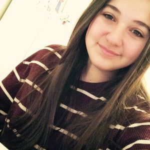 Meet your Posher, Victoria