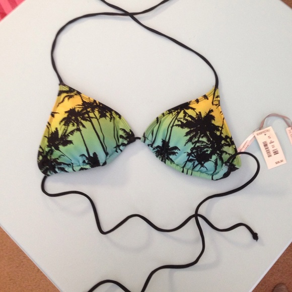 XL swim top