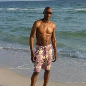 Meet your Posher, Hrh jamil