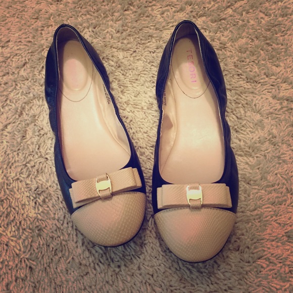 Ballet flats