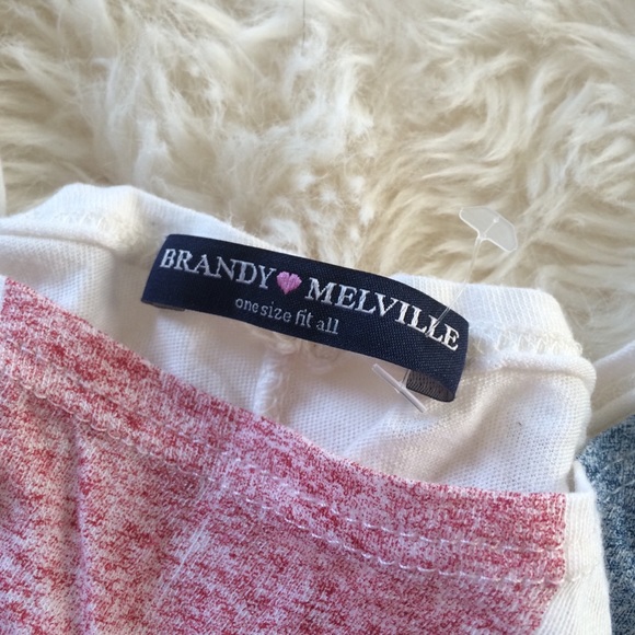 Brandy Melville UK flag tank - Picture 3 of 3