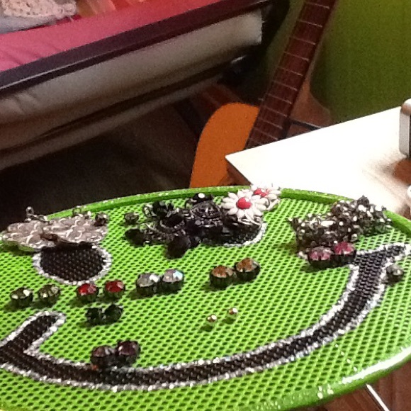 Earring Bundle - Picture 4 of 4