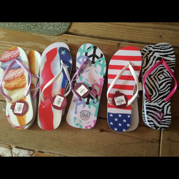 Flip flops - Picture 1 of 1