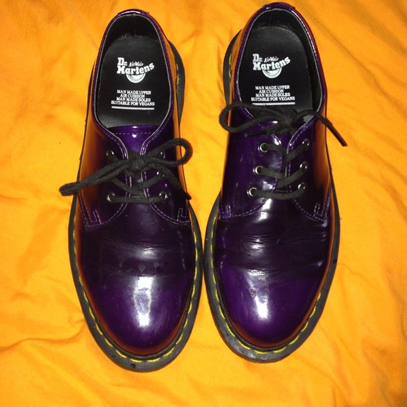 Vegan low top doc marten 6 eyehole