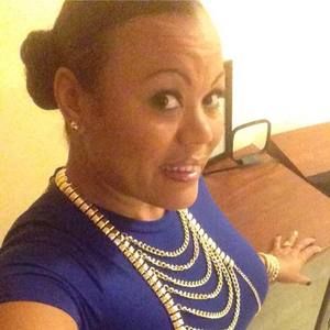 Meet your Posher, Kenia