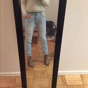 NWOT zara boyfriend jeans!