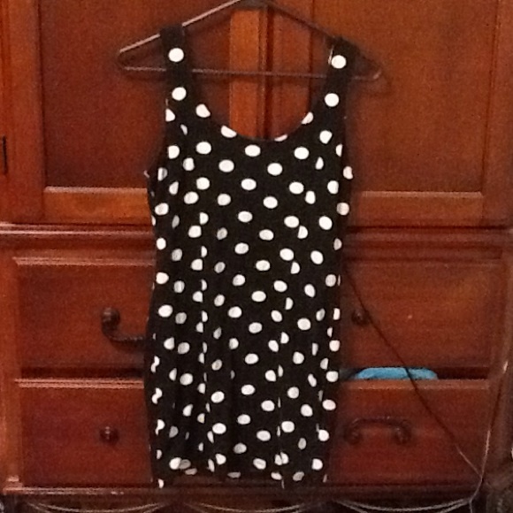Polka dot dress black and white