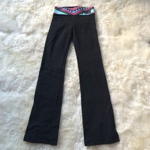 PINK YOGA PANTS