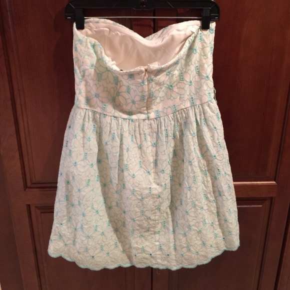 White and teal floral strapless dress - Picture 3 of 3