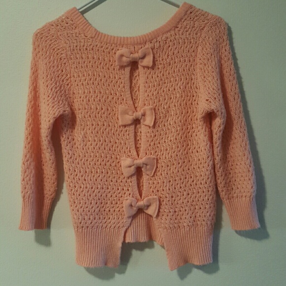 delias pink sweater