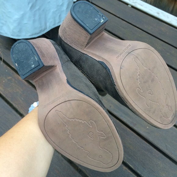 Brown Rocket Dog Boots - Picture 4 of 4