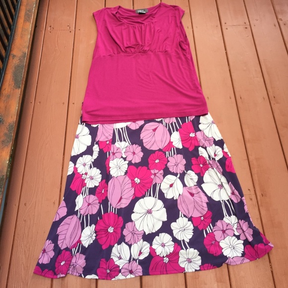 🚫Hold for@caroleann69🚫Shirt and a skirt