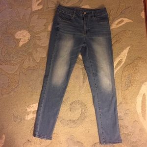 AMERICAN EAGLE SUPER STRETCH HI-RISE JEGGINGS
