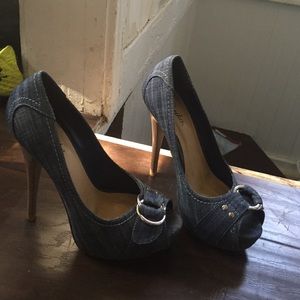 Paprika, Light blue denim heels