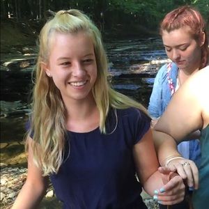 Meet your Posher, Nicole