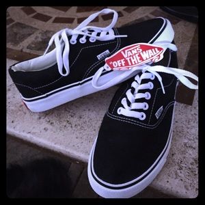 Vans never worn NWOT