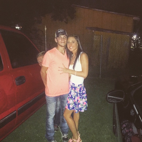 Skirt - Picture 2 of 2