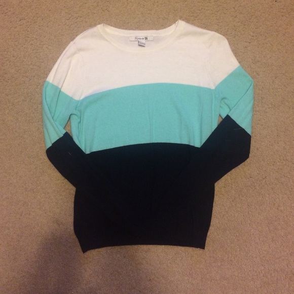 Forever 21 Long Sleeve Top