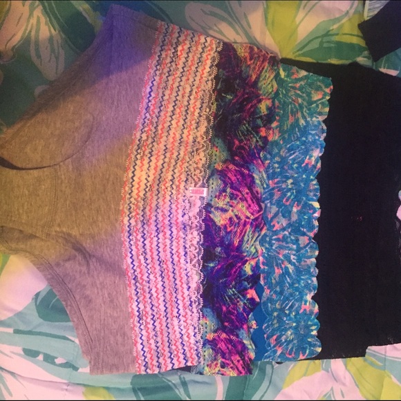 VS PINK lot of 5 panties