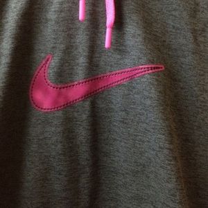 Nike sweatshirt bundle