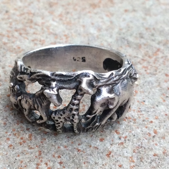 🚫🚫SOLD Vintage sterling silver animal ring - Picture 2 of 3