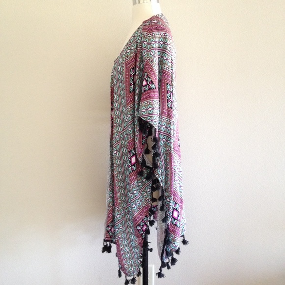 LA Hearts Kaftan - Picture 2 of 4