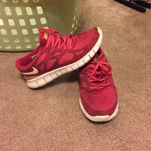 Nike free run pink yellow and white