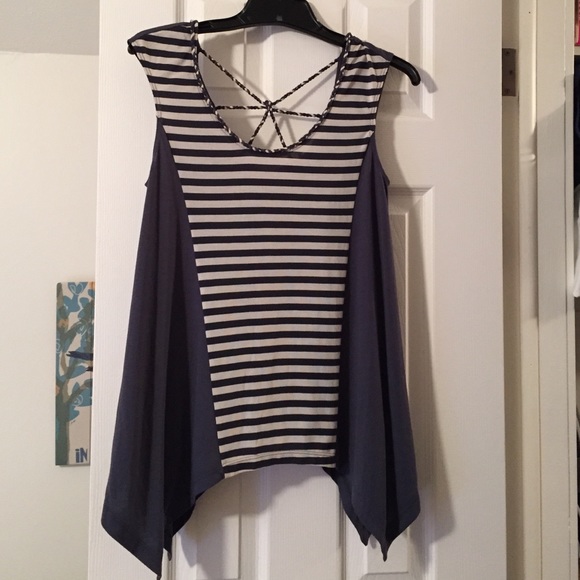 Anthropologie Tops - One September twisted rope top