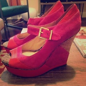 Gianni Bini Wedge Heels