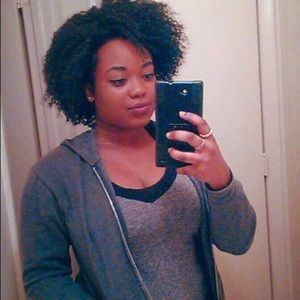 Meet your Posher, Clara