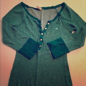 Hollister 3/4 Sleeve Shirt