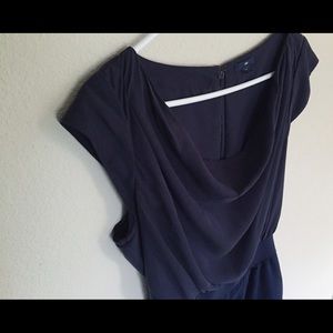 Gap navy cowl neck cap sleeve dress with pockets