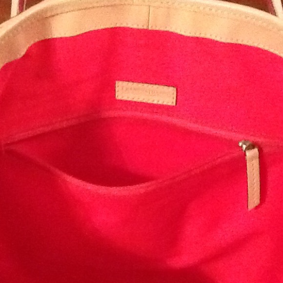 Dooney & Bourke GM - Picture 4 of 4