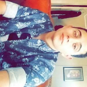 Meet your Posher, Carlos