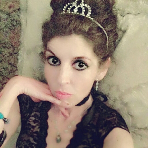 New picture of seller ... Me