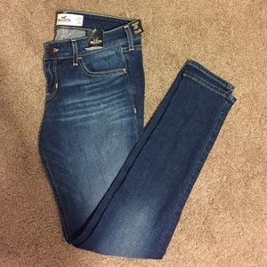 Hollister skinny jeans