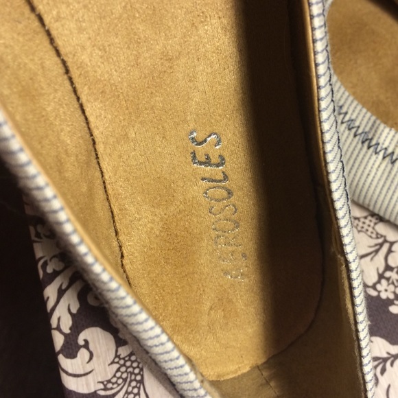 aerosoles flats. nwot. - Picture 3 of 4