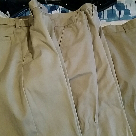 Men's khaki pants